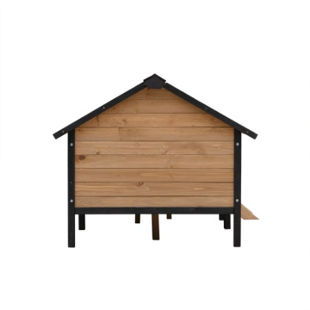 Caseta de madera grande para perro estilo cabaña de exterior con porche