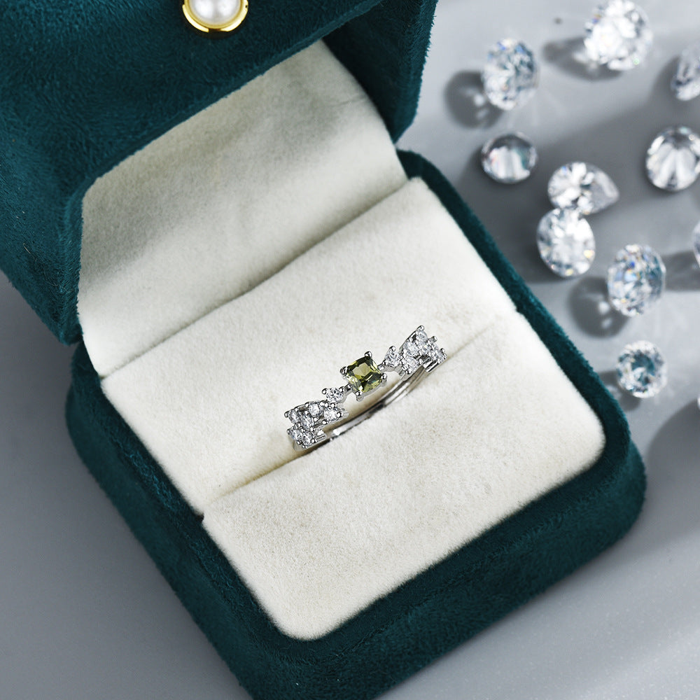 French Exquisite Shining Green Zircon Ring For Women