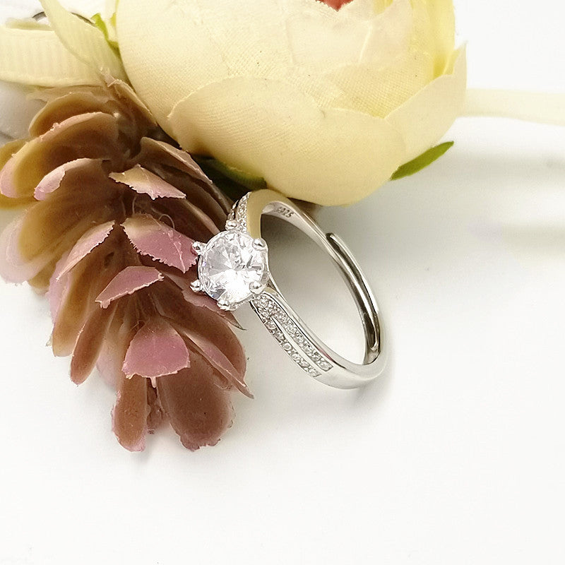 Women's Simple Fashion Personality Six-claw Ring