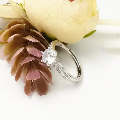 Women's Simple Fashion Personality Six-claw Ring